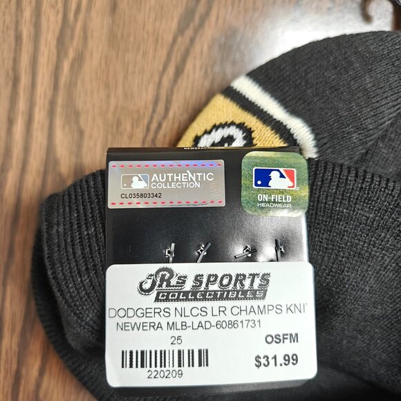 New Era 2025 Los Angeles Dodgers Beanie Locker Room Hat World Series NLCS - Picture 7 of 13